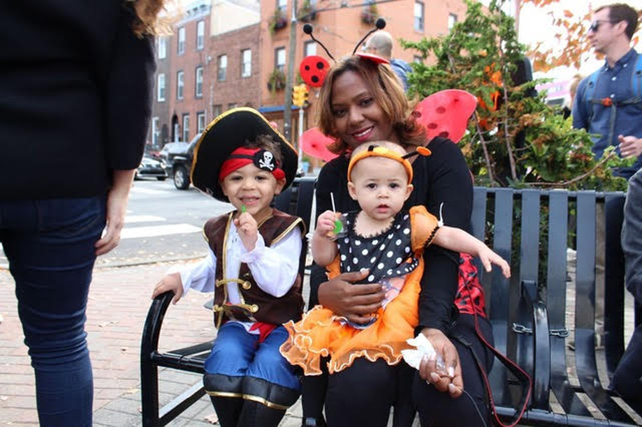 East Passyunk Avenue Business Improvement District Celebrates Fall with Annual Festival and Bar Crawl 
