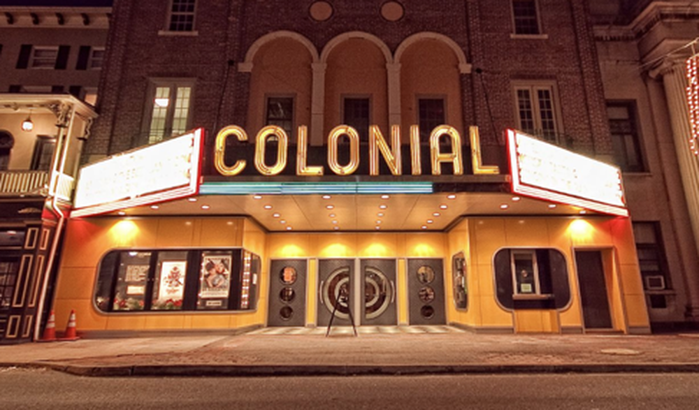 Colinial Theater