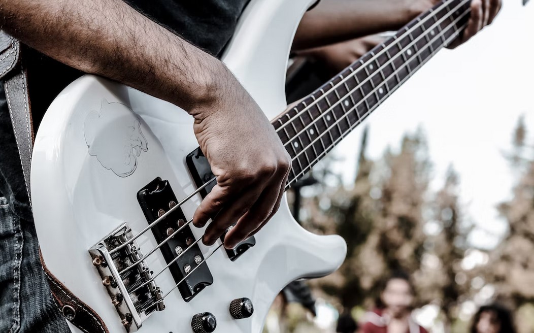 Tips For Tracking Bass to Improve Your Recordings