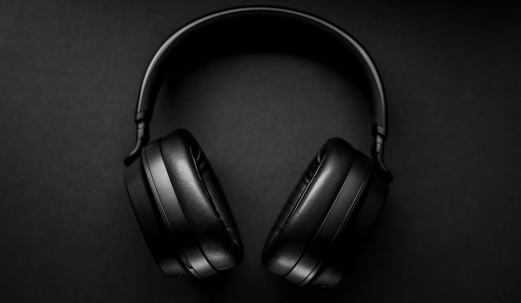 What are The Best DJ Headphones 2023