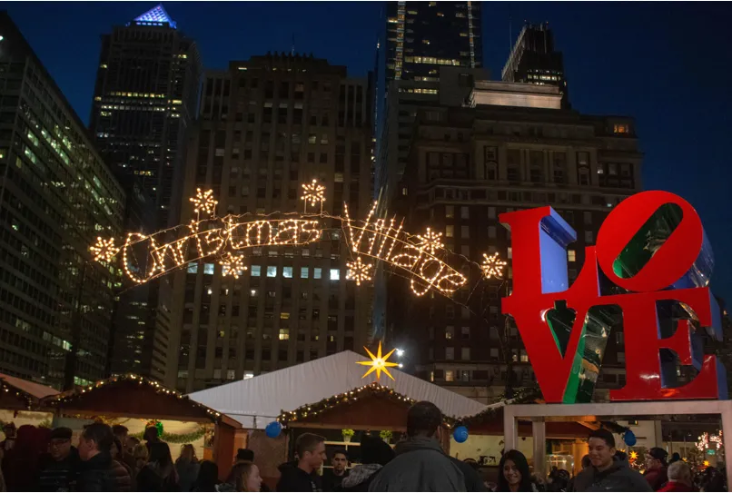 Deck the Hall Holiday Lights to Debut at Dilworth Park